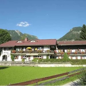 https://gastehaus-elvia.com-bavaria.com