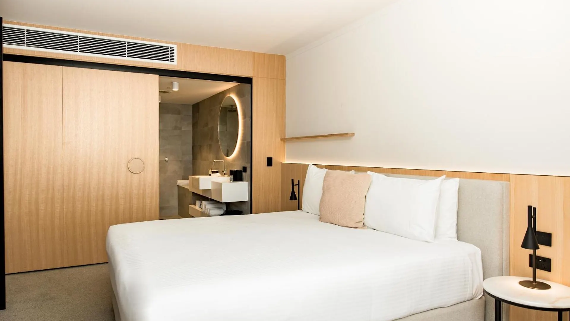 Hotel Quay Perth Australia