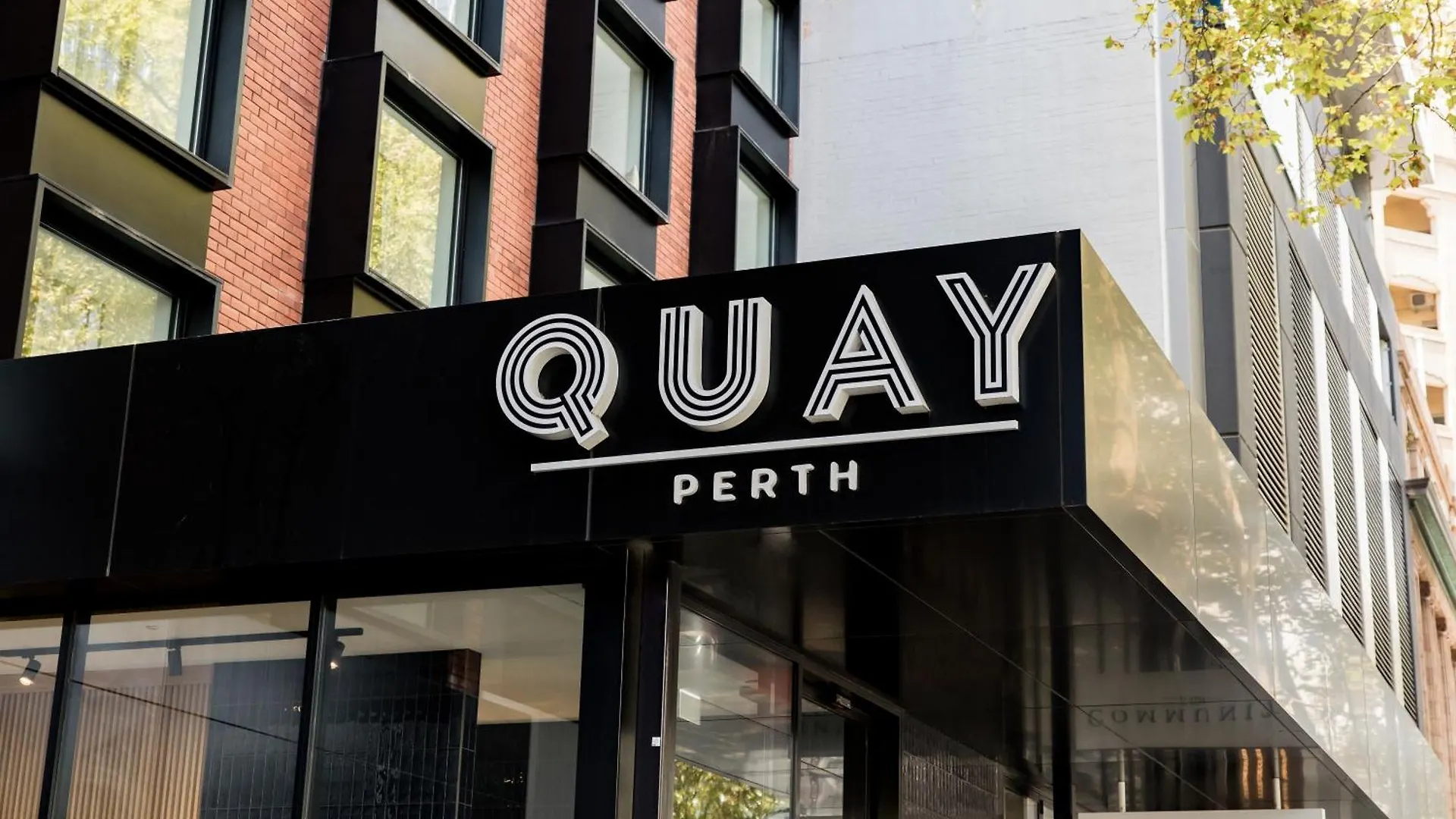 Hotel Quay Perth 4*,