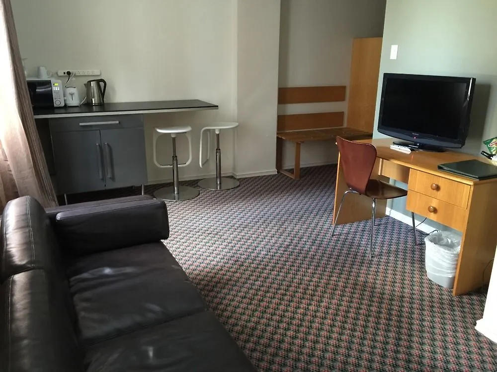 ****  Hotel Quay Perth Australia